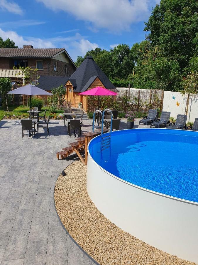 Villa Finse Kota Oostkapelle Exterior foto